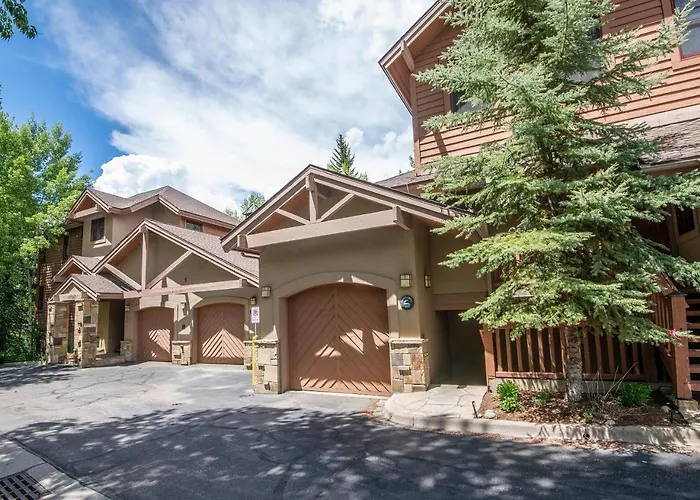 Brookside Townhome #303
