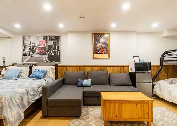 Big Oasis Studio Near Airport Yyz
