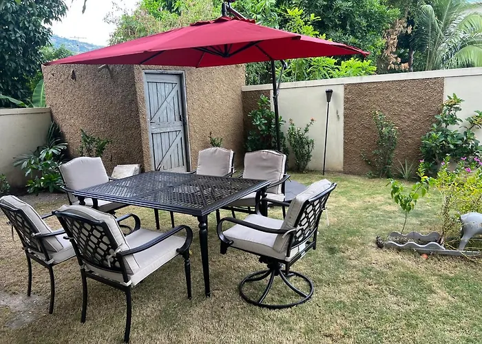 Kingston Vacation Home Two Bedroom