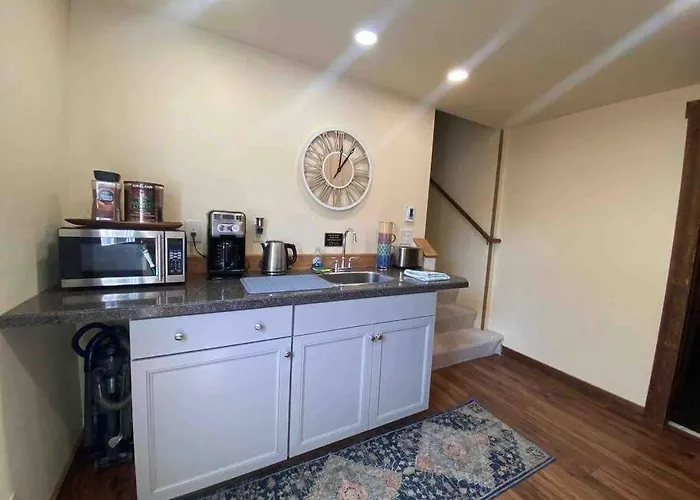 Parkway Yellowstone Guest House Apartment #5