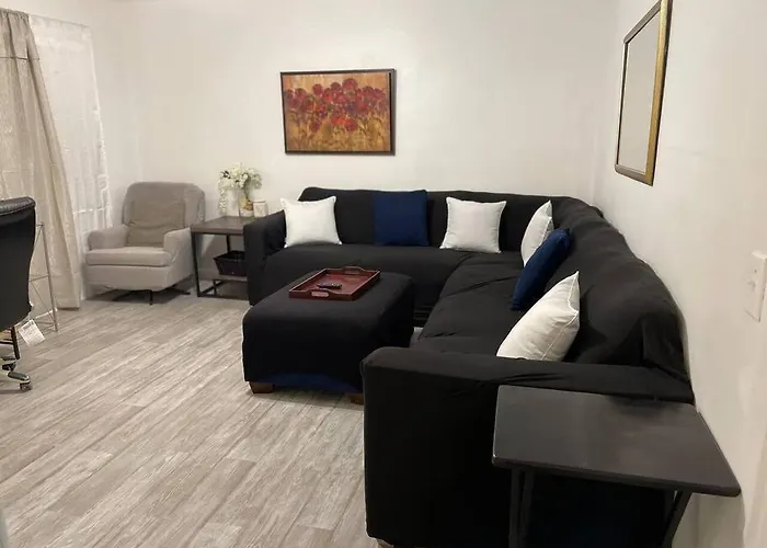 Comfort & Quiet In A Central Location