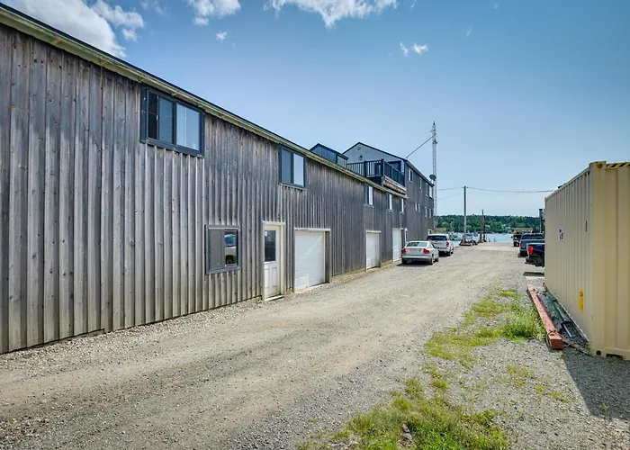 Ocean-View Apt In The Heart Of Southwest Harbor!