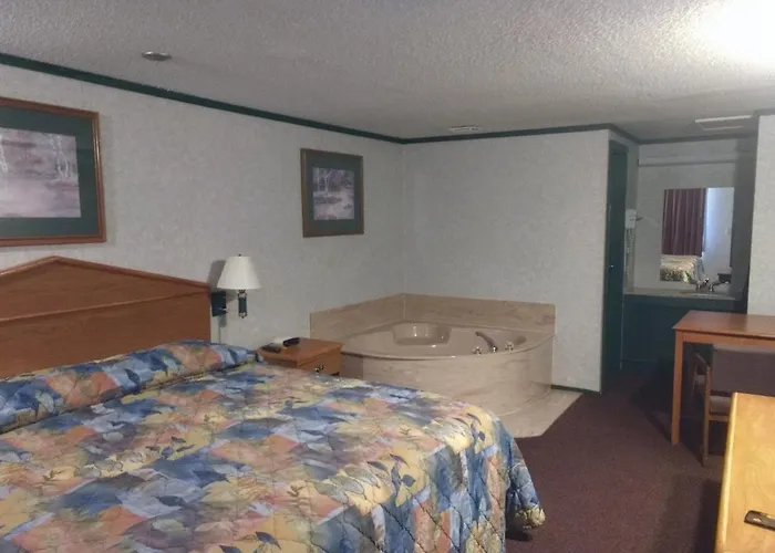 Kensington Inn - Howell