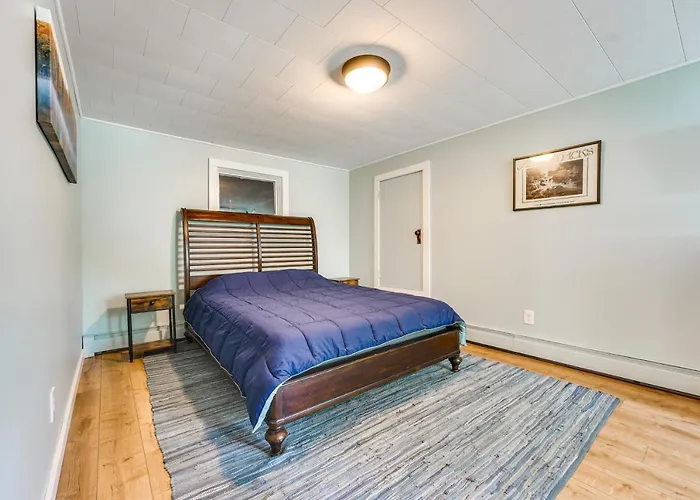 Conveniently Located Old Forge Condo Near Downtown