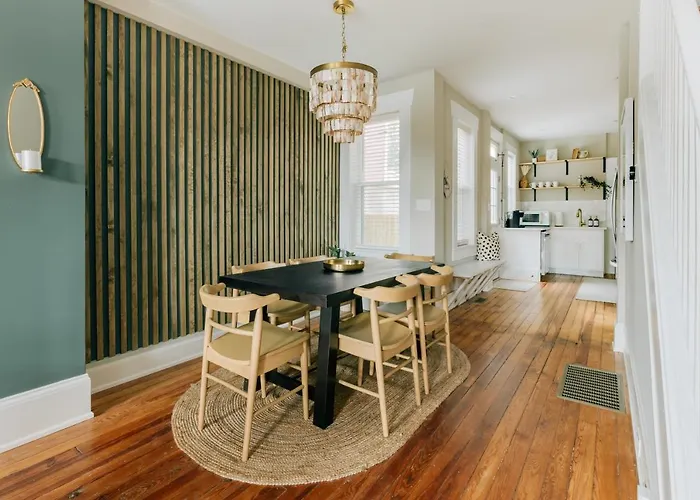 Quaint Boho Home In Lancaster City