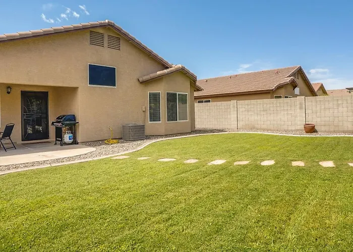 Fenced Backyard & Fire Pit: Bright Peoria Home!