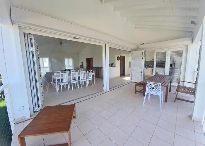 Villa Picaflor, Friar'S Bay