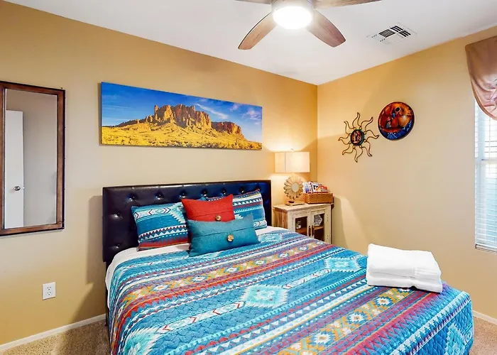 Gold Canyon Getaway