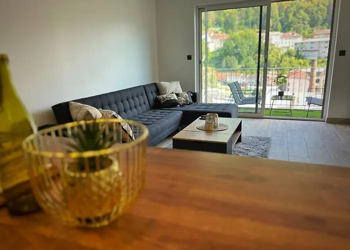 La Capucine - Lumineux Avec Balcon Et Parking