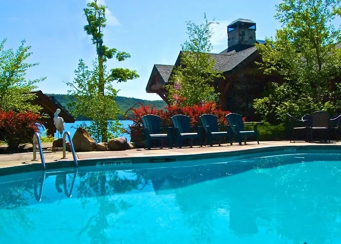 Cayuga Lodge South
