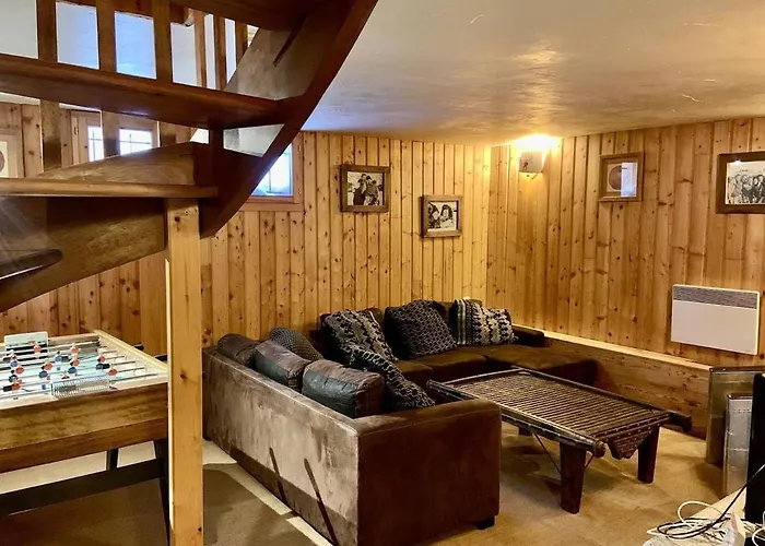 Alpe D'Huez Houses - Chalet Justine - Duplex For Up To 15 People Amazing Location