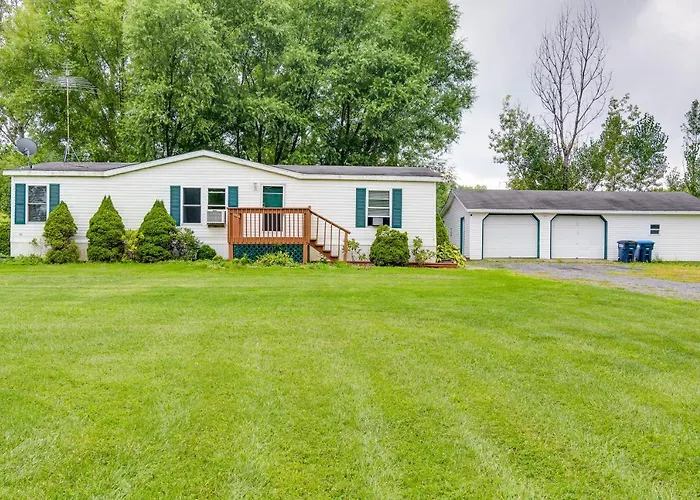 Charming Watkins Glen Home W/ Deck & Yard!