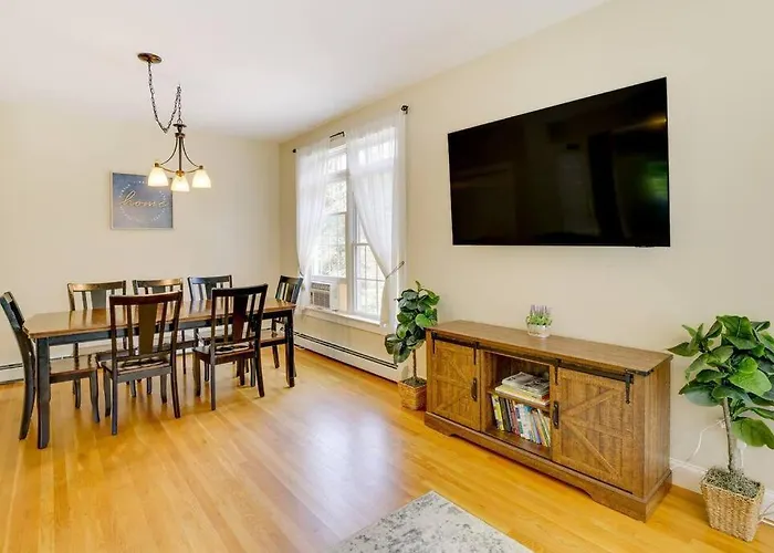 Beautiful Stay In Downtown Freeport