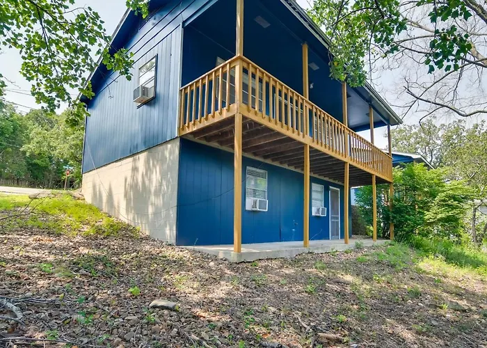 Serene Kimberling City Retreat W/ Boat Dock & Slip