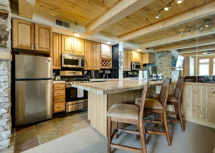 Ski-In/Ski-Out Studio In Aspen Snowmass Ski Resort