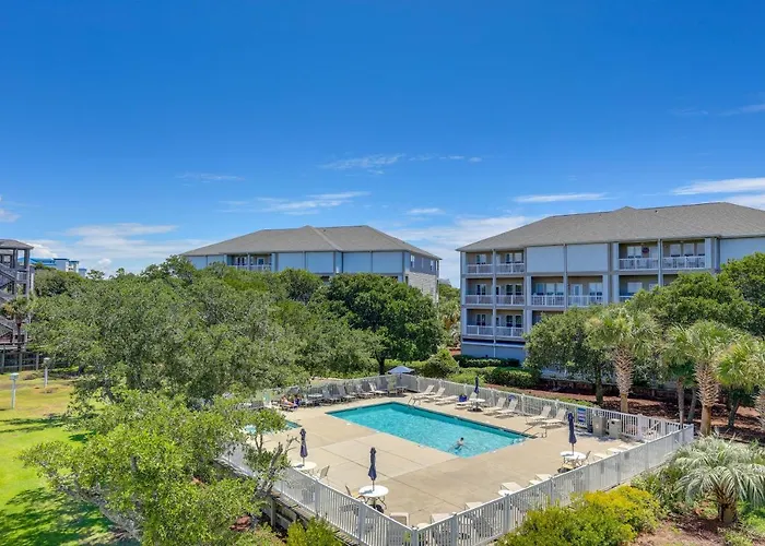 Ocean Club Condo: Spectacular View & Beach Access!
