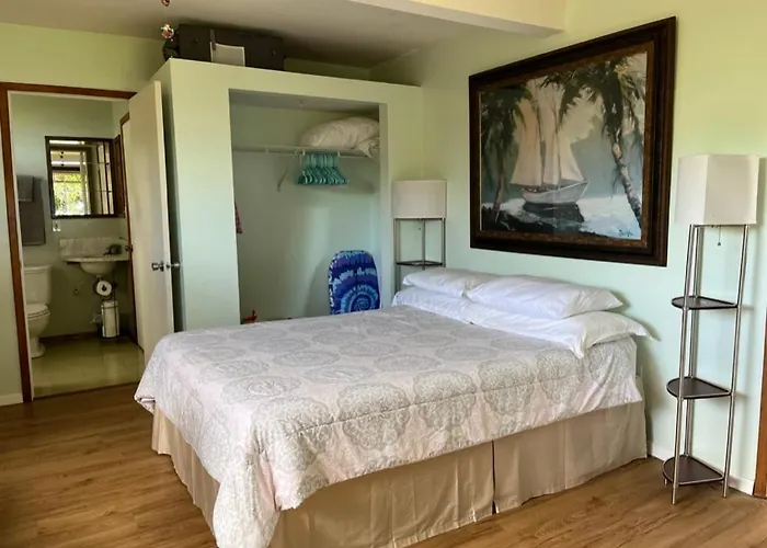 Waipio Studio Apartment