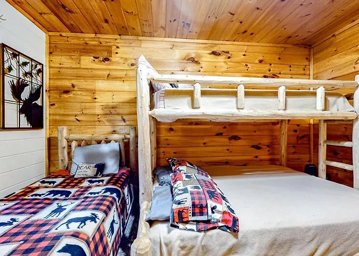 Cherokee Sunrise Cabin