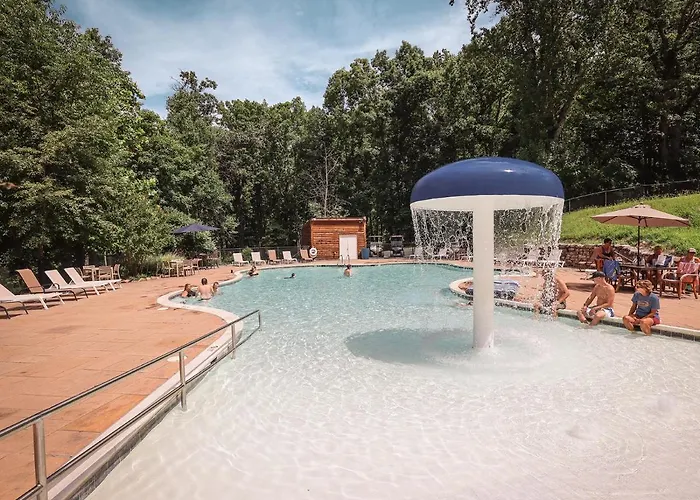 Endless Caverns Rv Resort & Cavern Tours