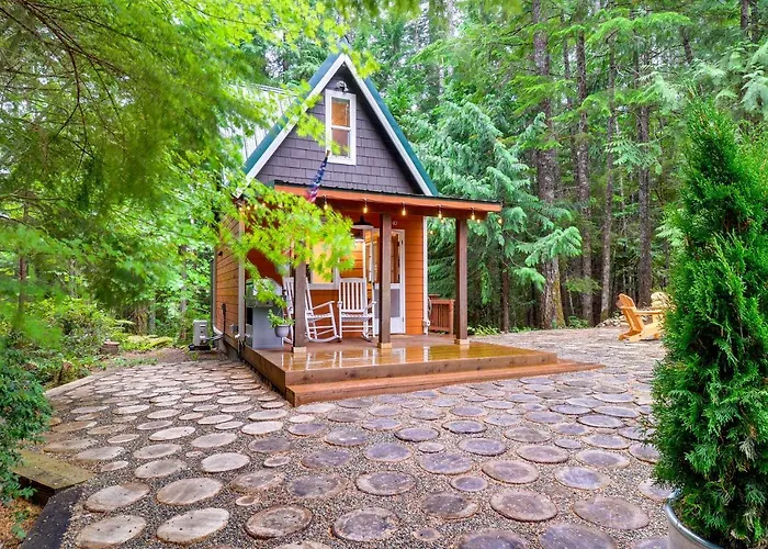 Adorable A-Frame Cabin, Steps To Lake Cushman!
