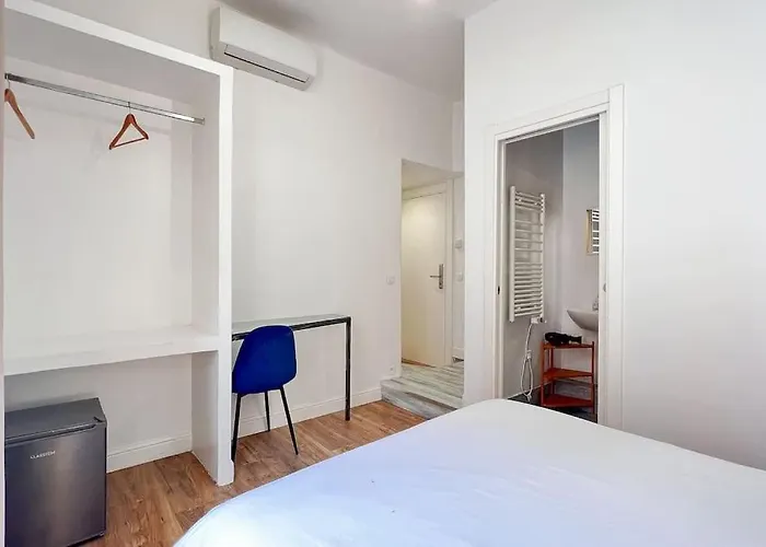 Chambre Confort Premium - Monaco 2