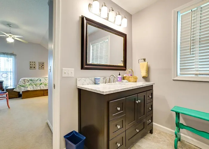 Pet-Friendly New Concord Vacation Rental On Lake!