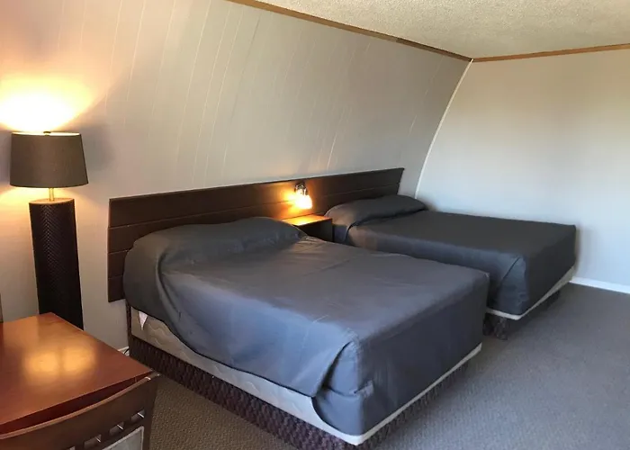 The Little Chalet Motel