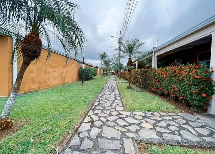 Villa Banano 09 - 2Br & Shared Pools
