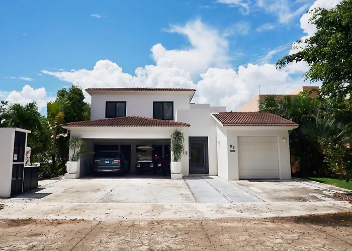 Villa De Lujo En Puerto Aventuras: Tu Refugio Privado En El Paraiso