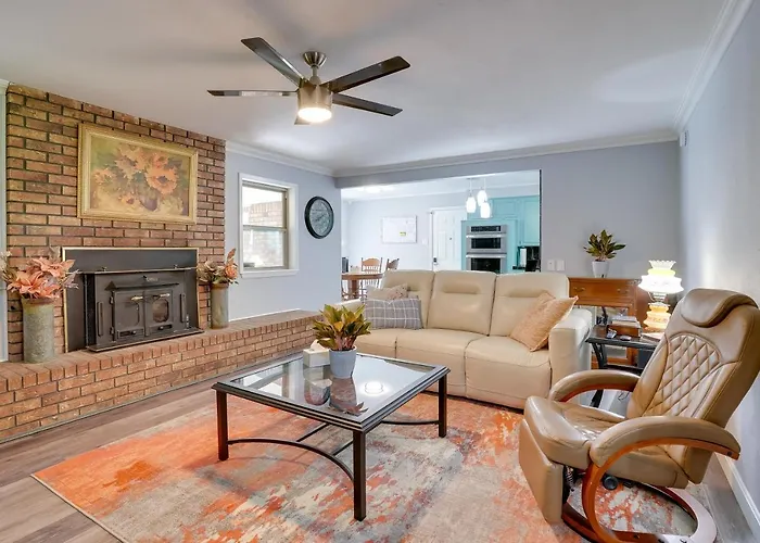 Lakefront Retreat In Jefferson W/ Screened Porch!