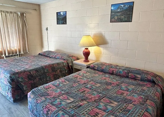 Road Runner Motel Merritt Bc