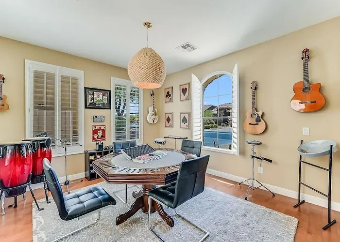 Gorgeous Resort Home -Right Off The Back Nine!