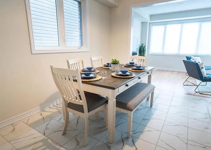 Brand New Home Minutes From Niagara Falls.