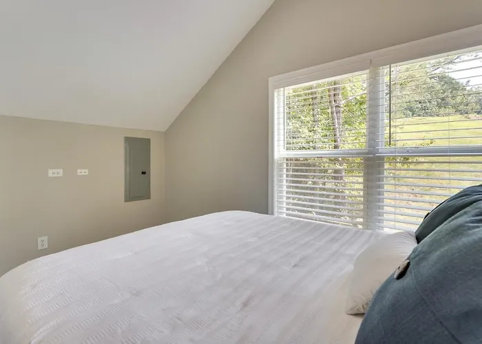 Young Harris Vacation Rental W/ Mountain Views!
