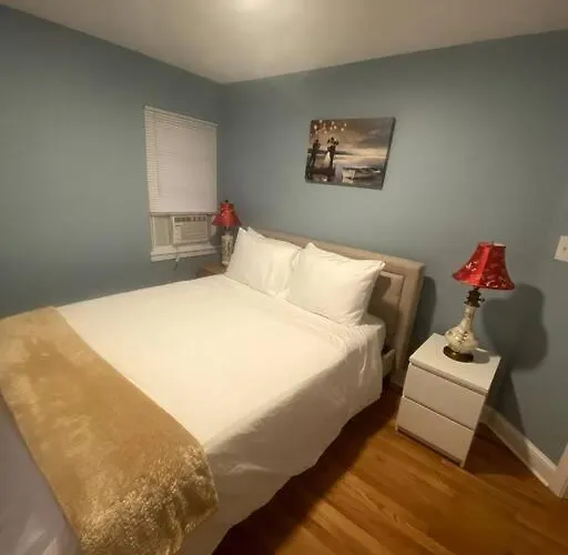 Cozy Boston Getaway Apartment Perfect For 2026 World Cup Visit, Free Parking