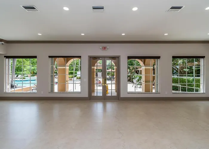 Yacht Club At Aventura Luxurious 1 Bed 1 Bath