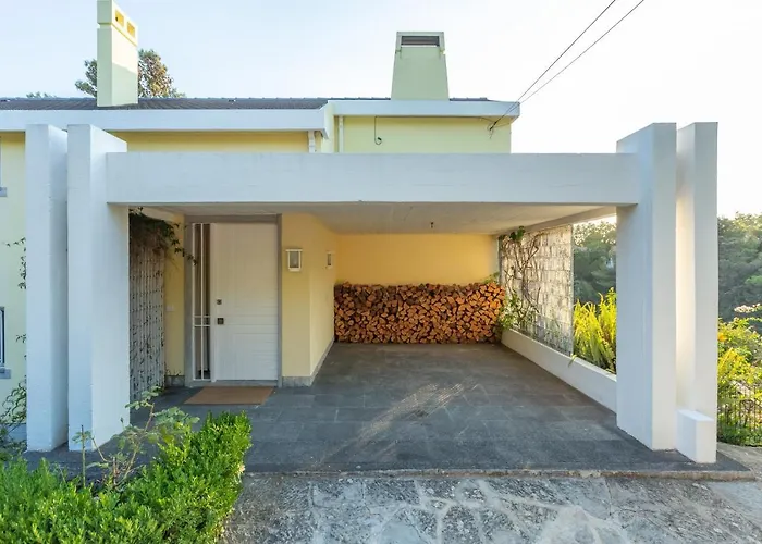Estoril House
