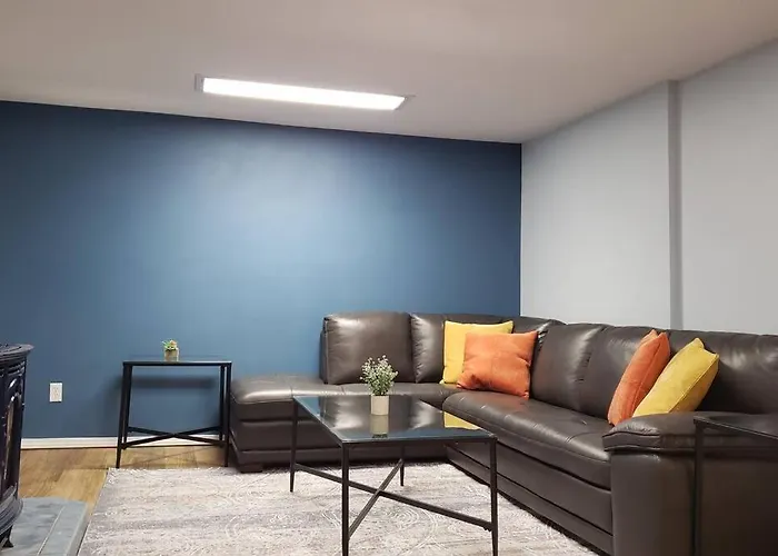 Cozy Home For Family & Friends Gathering