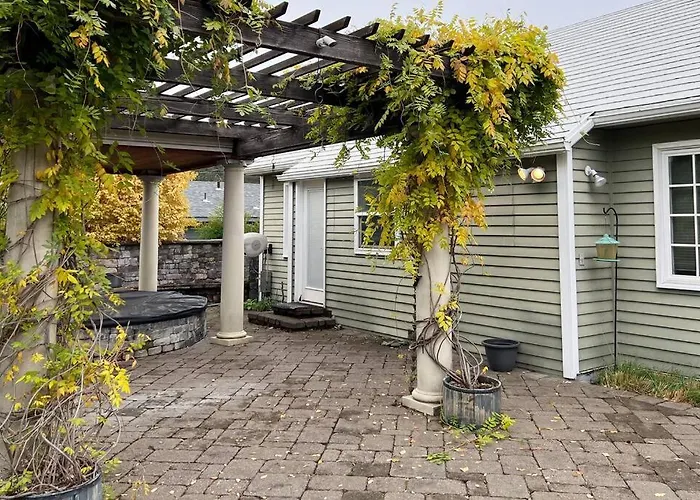 Cozy Home For Family & Friends Gathering