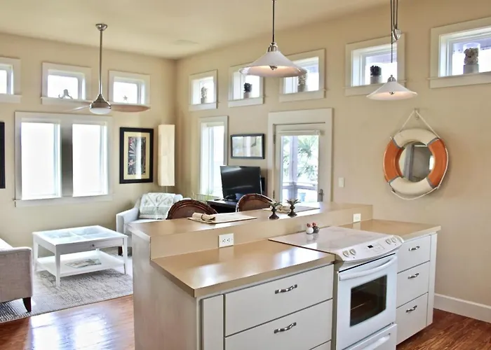New Couples Retreat - Sleeps 2 Adults + 2 Children
