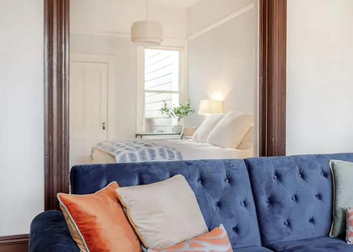 Charming Victorian Oasis With An Elegant And Spacious Haven