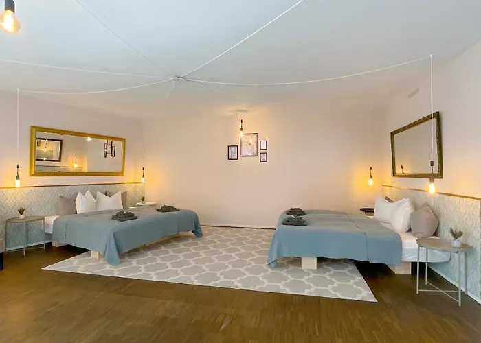 Presence: Grosszueges Loft_ Bis 6 Pers_Zentral