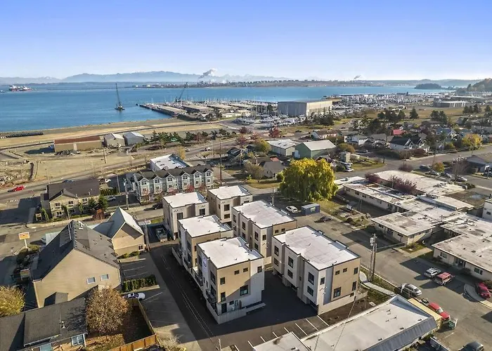 *Brand New* Fully Updated Condo 910 In Anacortes