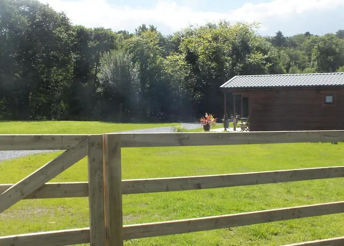 Killarneys Cabins - Luxurious And Oversized Scandanavian Chalets (Adults Only)