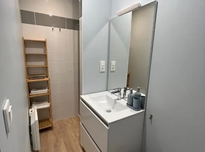 Appartement Comme A La Maison Refait A Neuf