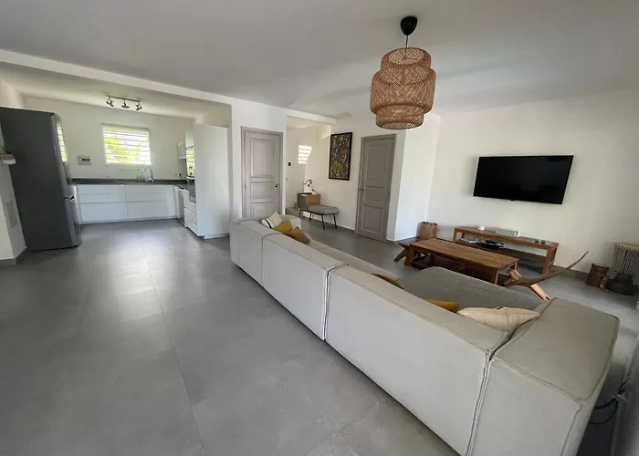 Orient Bay Villa