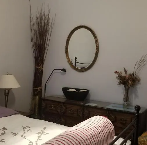Tina'S Place