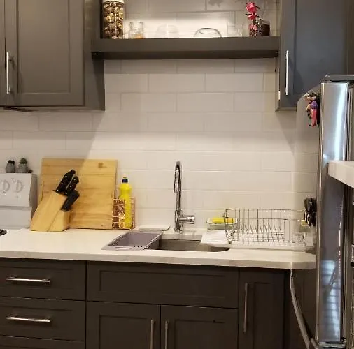 Tina'S Place