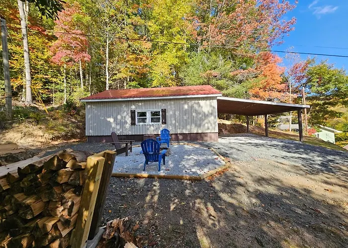 Toe River Retreat
