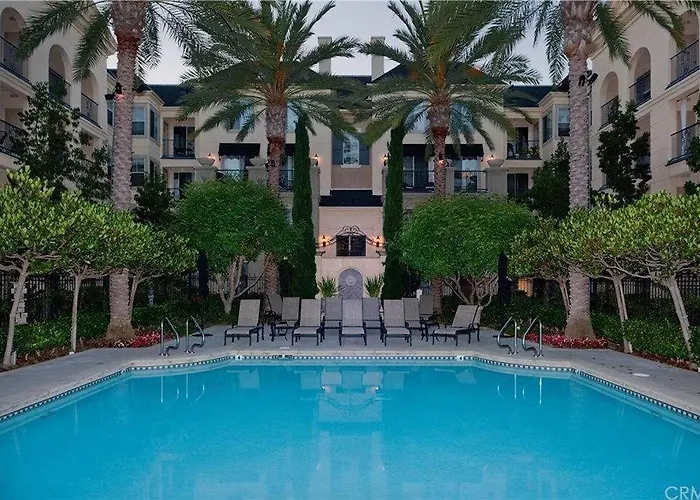 Luxury Condo Near Irvine Business & Uci Hospital